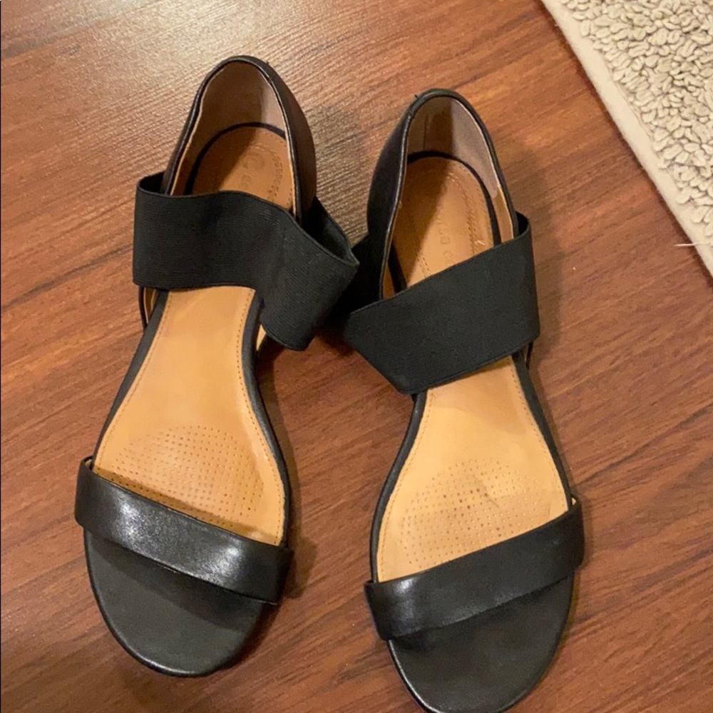 Black strap sandals by Corso Como